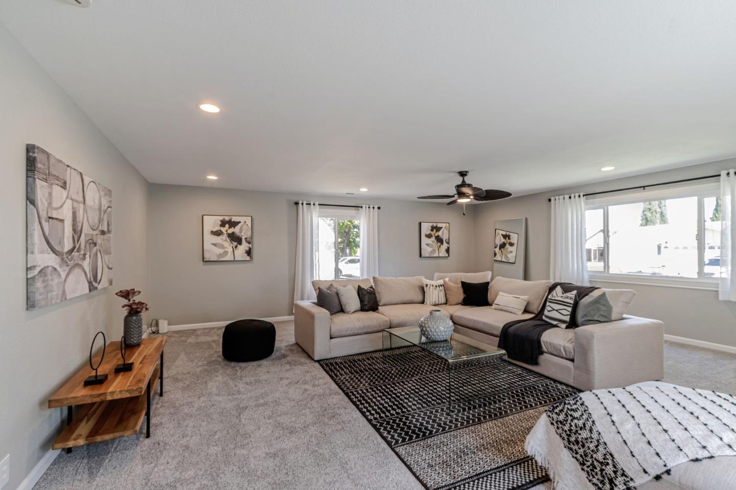 Detail Gallery Image 13 of 41 For 720 Glenburry Way, San Jose,  CA 95123 - 3 Beds | 2 Baths
