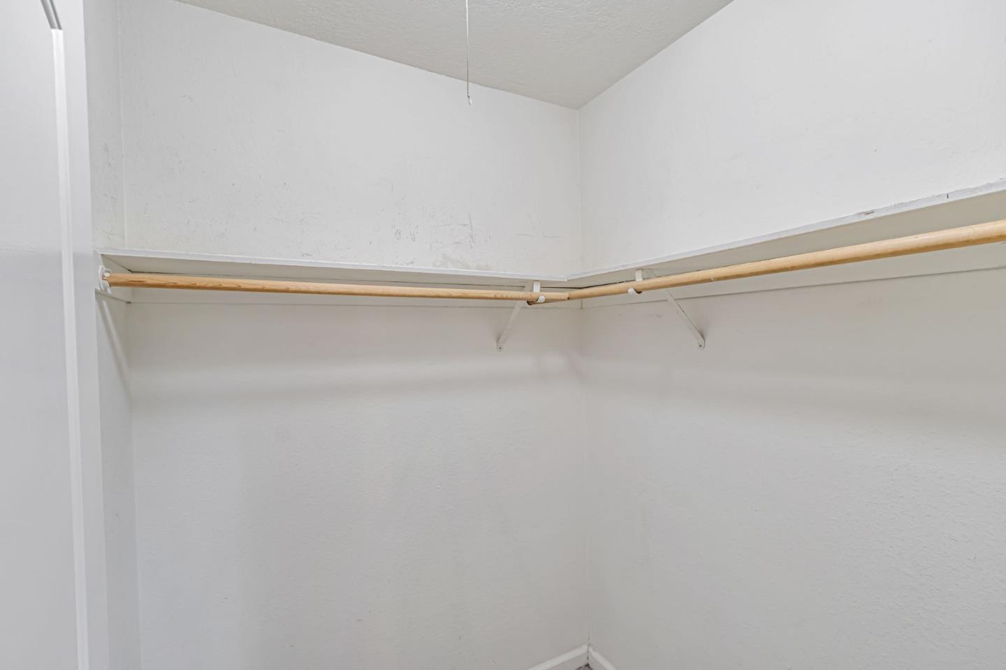 Detail Gallery Image 32 of 41 For 720 Glenburry Way, San Jose,  CA 95123 - 3 Beds | 2 Baths
