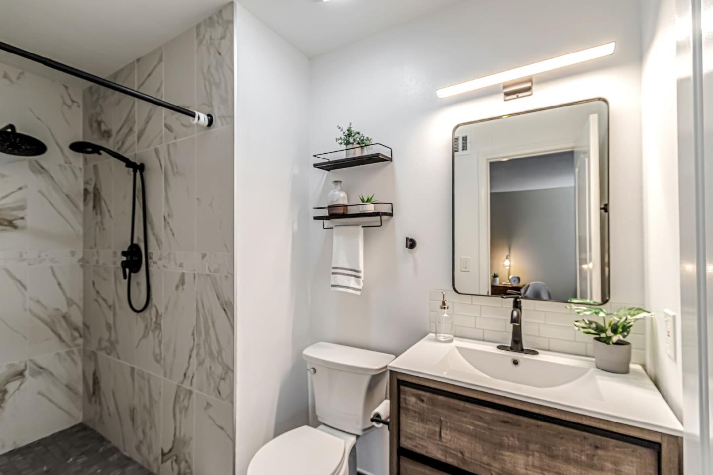 Detail Gallery Image 33 of 41 For 720 Glenburry Way, San Jose,  CA 95123 - 3 Beds | 2 Baths