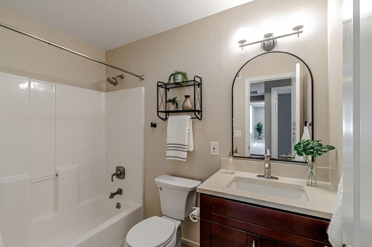 Detail Gallery Image 35 of 41 For 720 Glenburry Way, San Jose,  CA 95123 - 3 Beds | 2 Baths