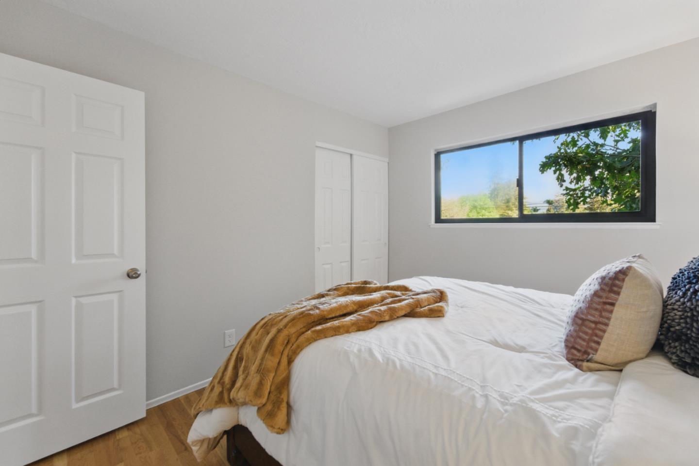 Detail Gallery Image 24 of 34 For 414 Queens Ct, Campbell,  CA 95008 - 4 Beds | 2 Baths