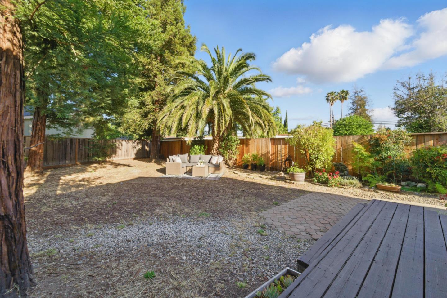 Detail Gallery Image 28 of 34 For 414 Queens Ct, Campbell,  CA 95008 - 4 Beds | 2 Baths