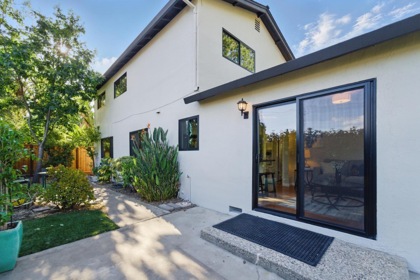 Detail Gallery Image 29 of 34 For 414 Queens Ct, Campbell,  CA 95008 - 4 Beds | 2 Baths