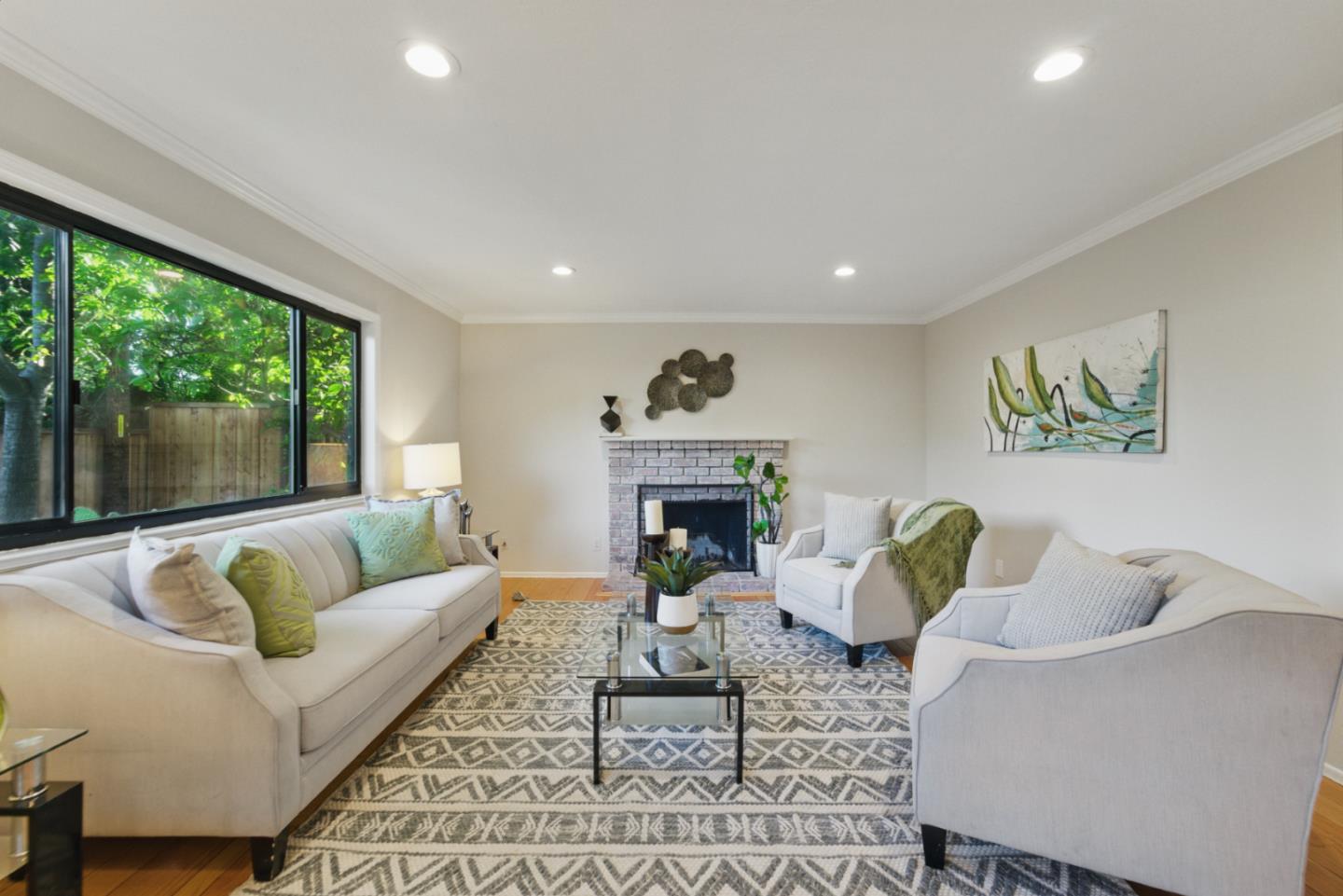 Detail Gallery Image 5 of 34 For 414 Queens Ct, Campbell,  CA 95008 - 4 Beds | 2 Baths