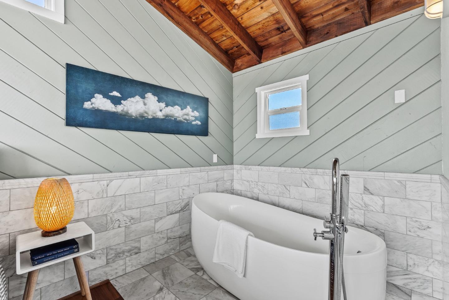 Detail Gallery Image 24 of 59 For 22956 E Cliff Dr, Santa Cruz,  CA 95062 - 4 Beds | 4 Baths