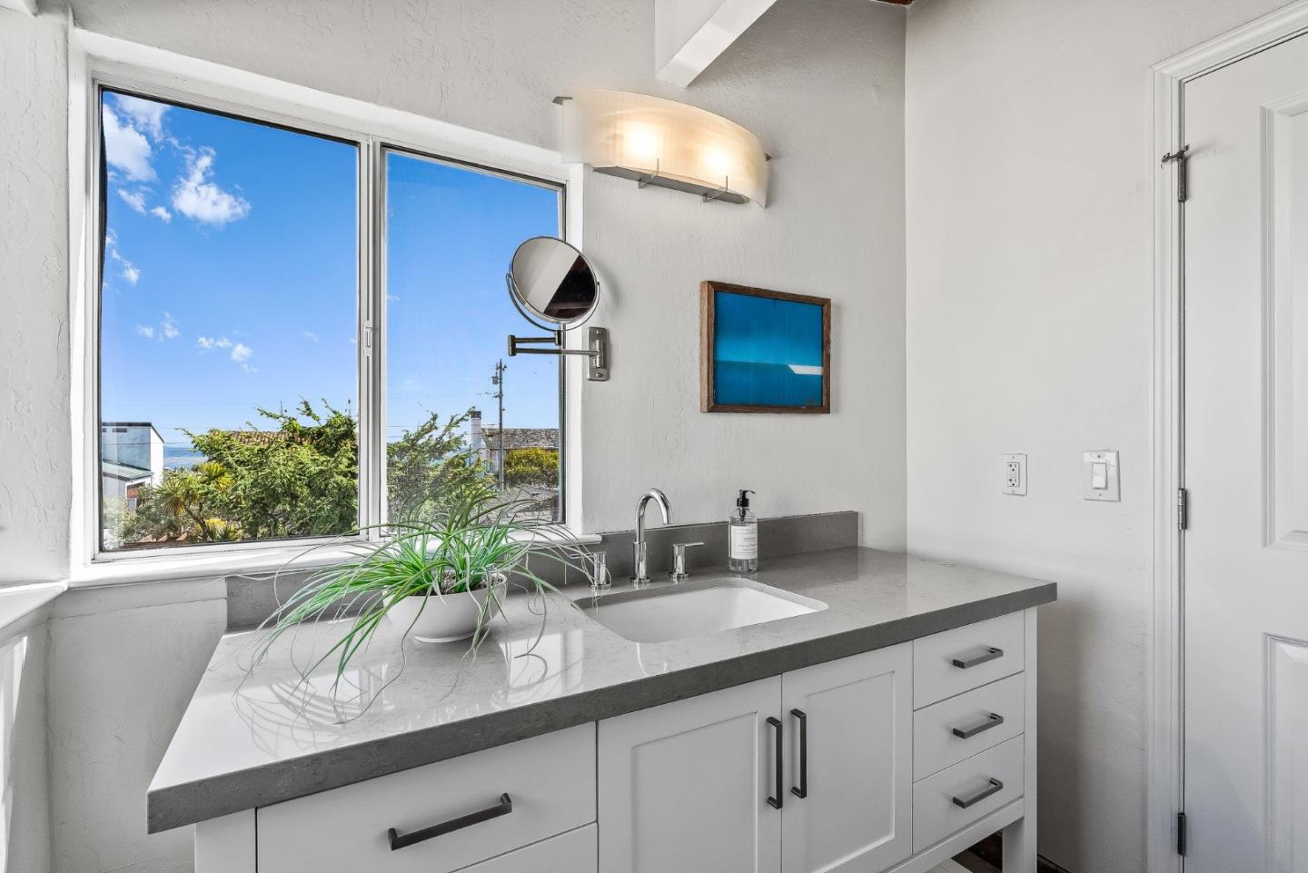 Detail Gallery Image 40 of 59 For 22956 E Cliff Dr, Santa Cruz,  CA 95062 - 4 Beds | 4 Baths