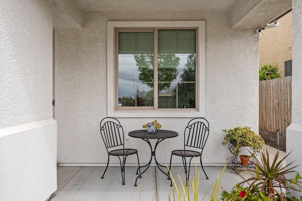 Detail Gallery Image 4 of 77 For 1515 Sunflower Dr, Hollister,  CA 95023 - 4 Beds | 3 Baths