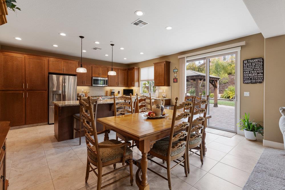 Detail Gallery Image 46 of 77 For 1515 Sunflower Dr, Hollister,  CA 95023 - 4 Beds | 3 Baths