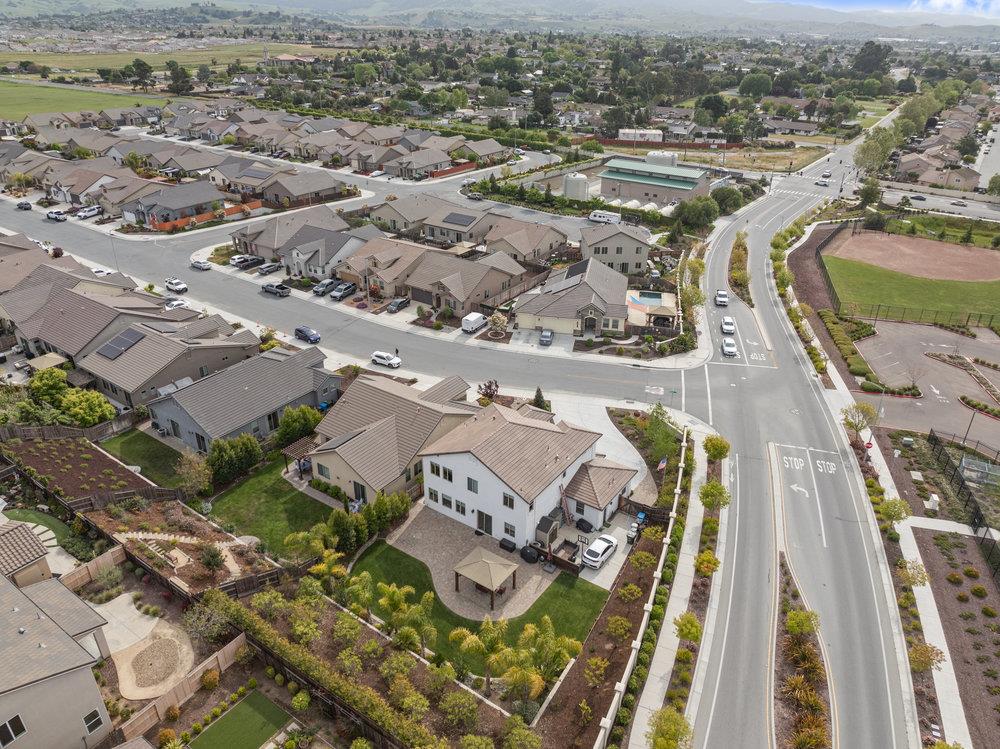 Detail Gallery Image 69 of 77 For 1515 Sunflower Dr, Hollister,  CA 95023 - 4 Beds | 3 Baths