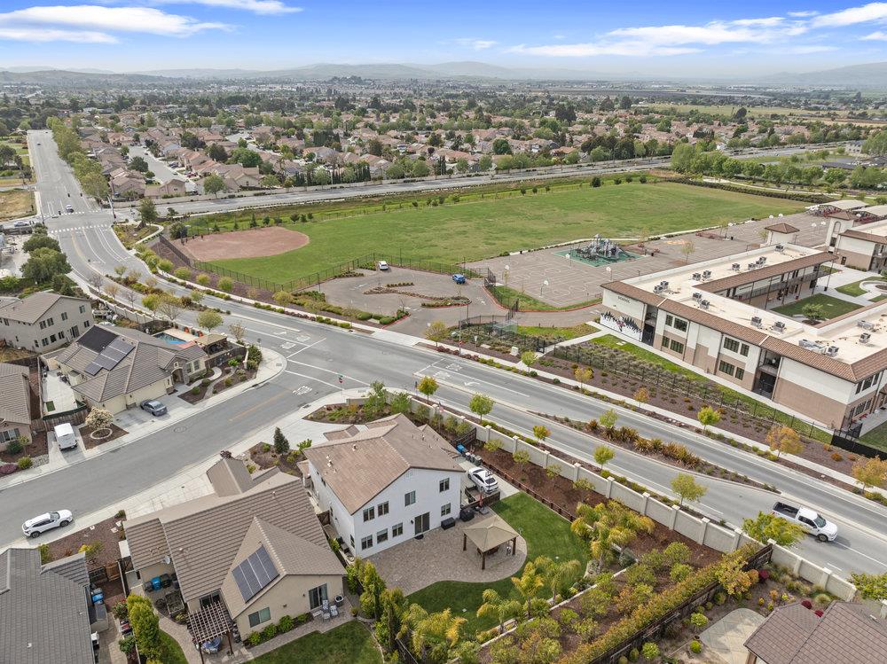 Detail Gallery Image 71 of 77 For 1515 Sunflower Dr, Hollister,  CA 95023 - 4 Beds | 3 Baths