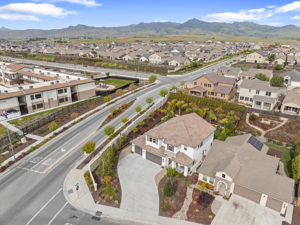Detail Gallery Image 73 of 77 For 1515 Sunflower Dr, Hollister,  CA 95023 - 4 Beds | 3 Baths