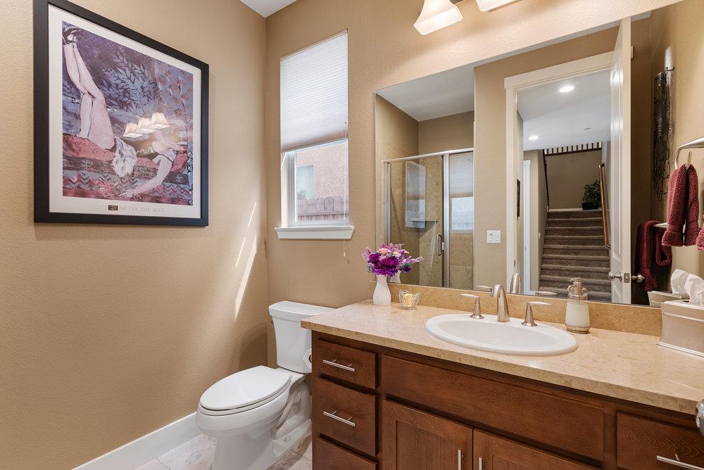 Detail Gallery Image 9 of 77 For 1515 Sunflower Dr, Hollister,  CA 95023 - 4 Beds | 3 Baths