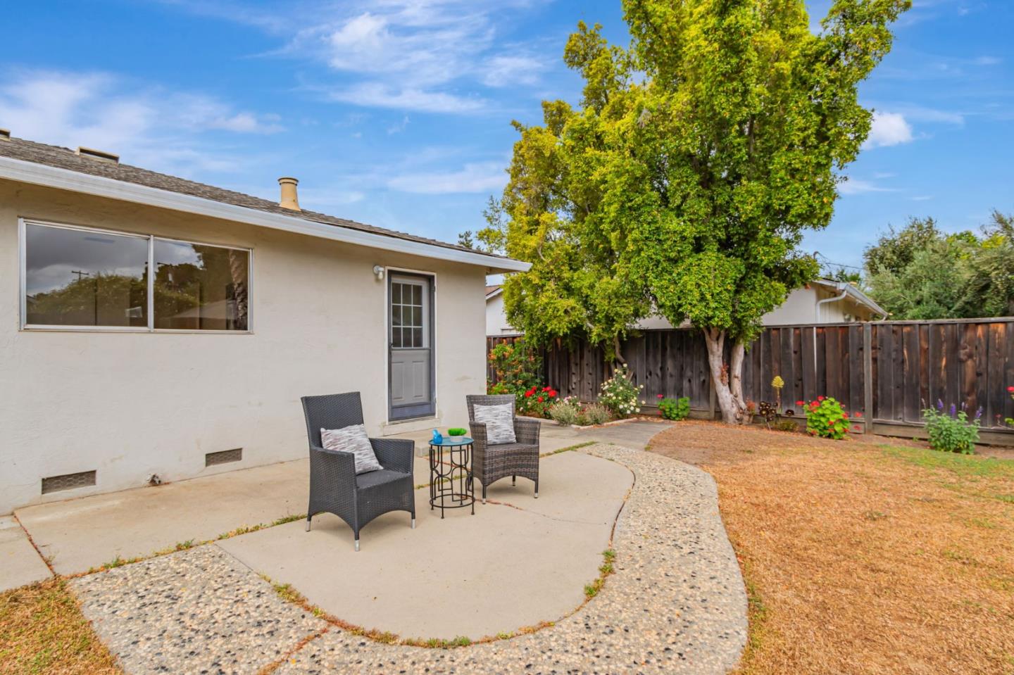 Detail Gallery Image 17 of 32 For 832 Mary Ct, Campbell,  CA 95008 - 3 Beds | 2 Baths