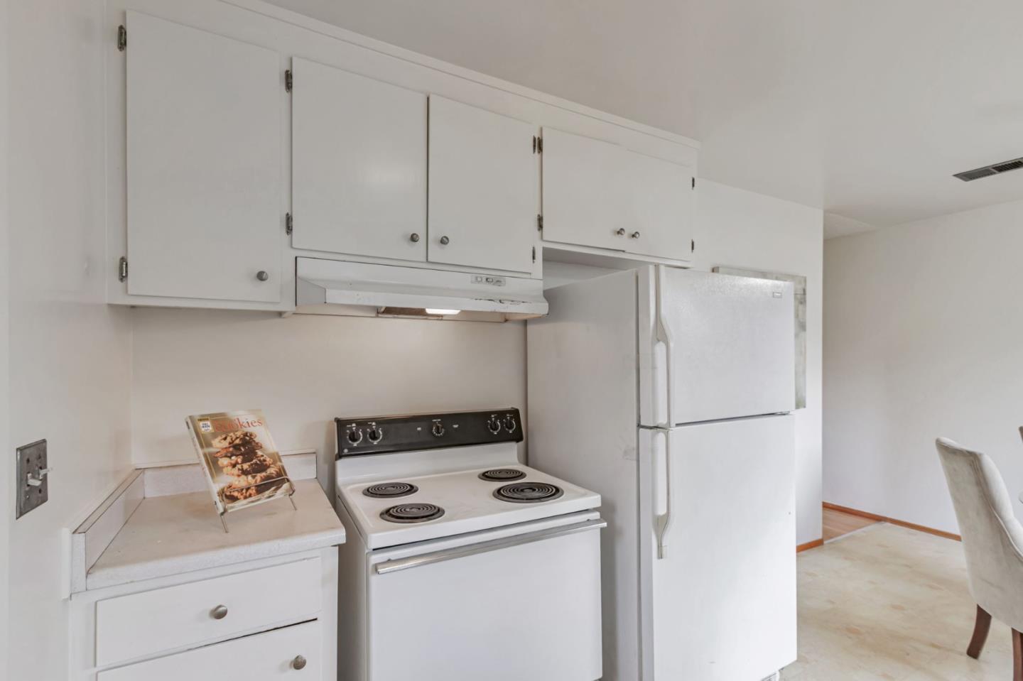 Detail Gallery Image 23 of 32 For 832 Mary Ct, Campbell,  CA 95008 - 3 Beds | 2 Baths