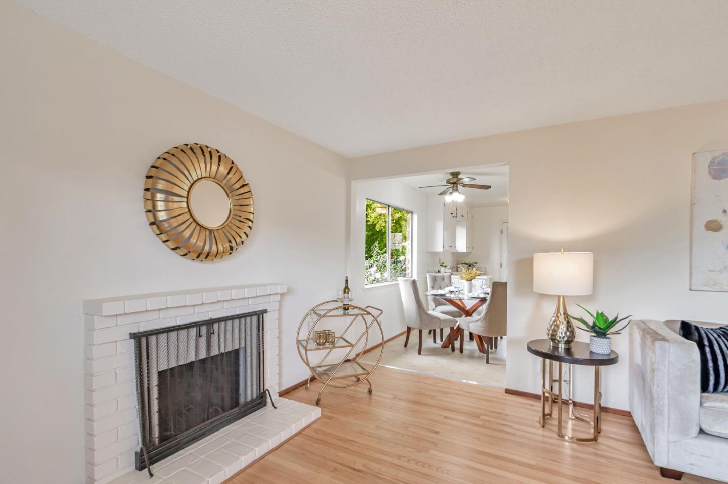 Detail Gallery Image 6 of 32 For 832 Mary Ct, Campbell,  CA 95008 - 3 Beds | 2 Baths