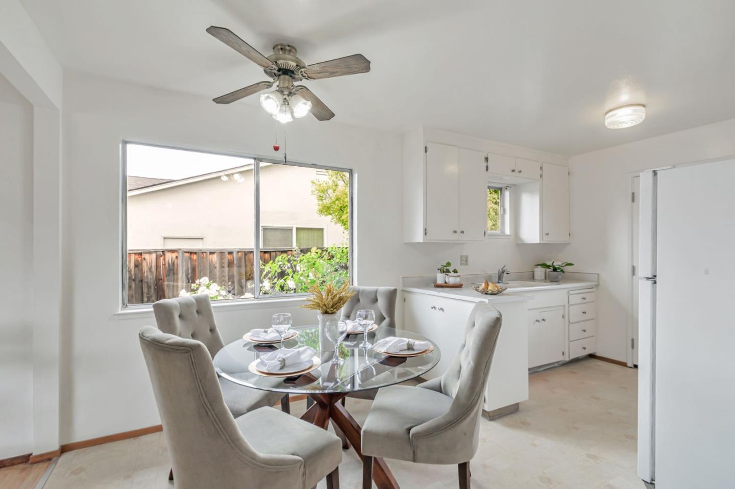 Detail Gallery Image 7 of 32 For 832 Mary Ct, Campbell,  CA 95008 - 3 Beds | 2 Baths