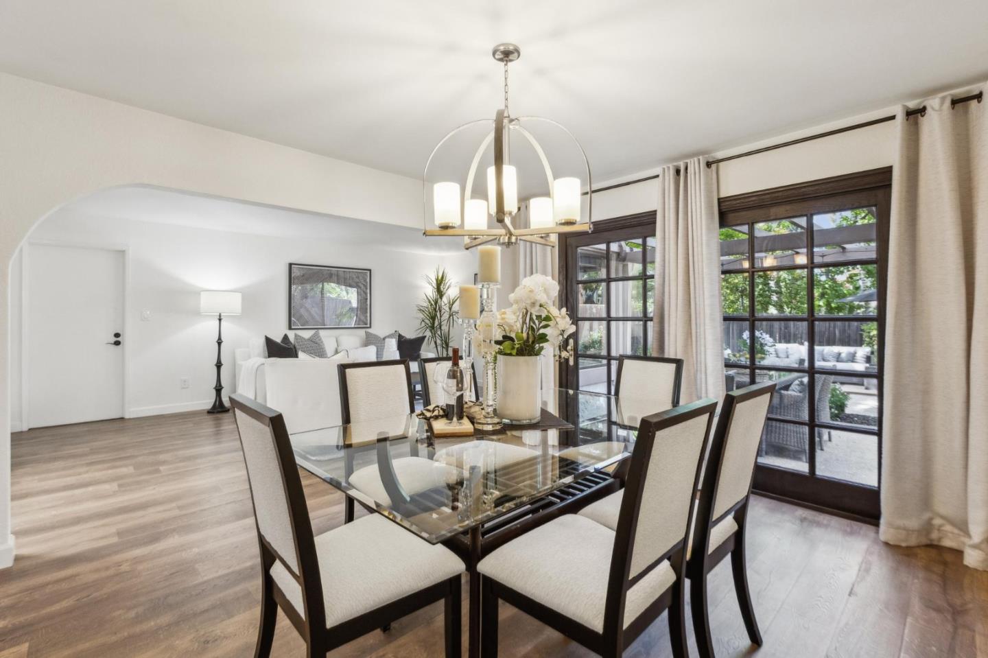 Detail Gallery Image 14 of 68 For 102 Calle Nivel, Los Gatos,  CA 95032 - 3 Beds | 2/1 Baths