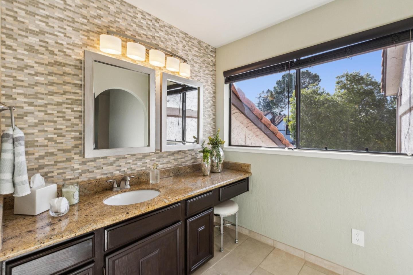 Detail Gallery Image 26 of 68 For 102 Calle Nivel, Los Gatos,  CA 95032 - 3 Beds | 2/1 Baths