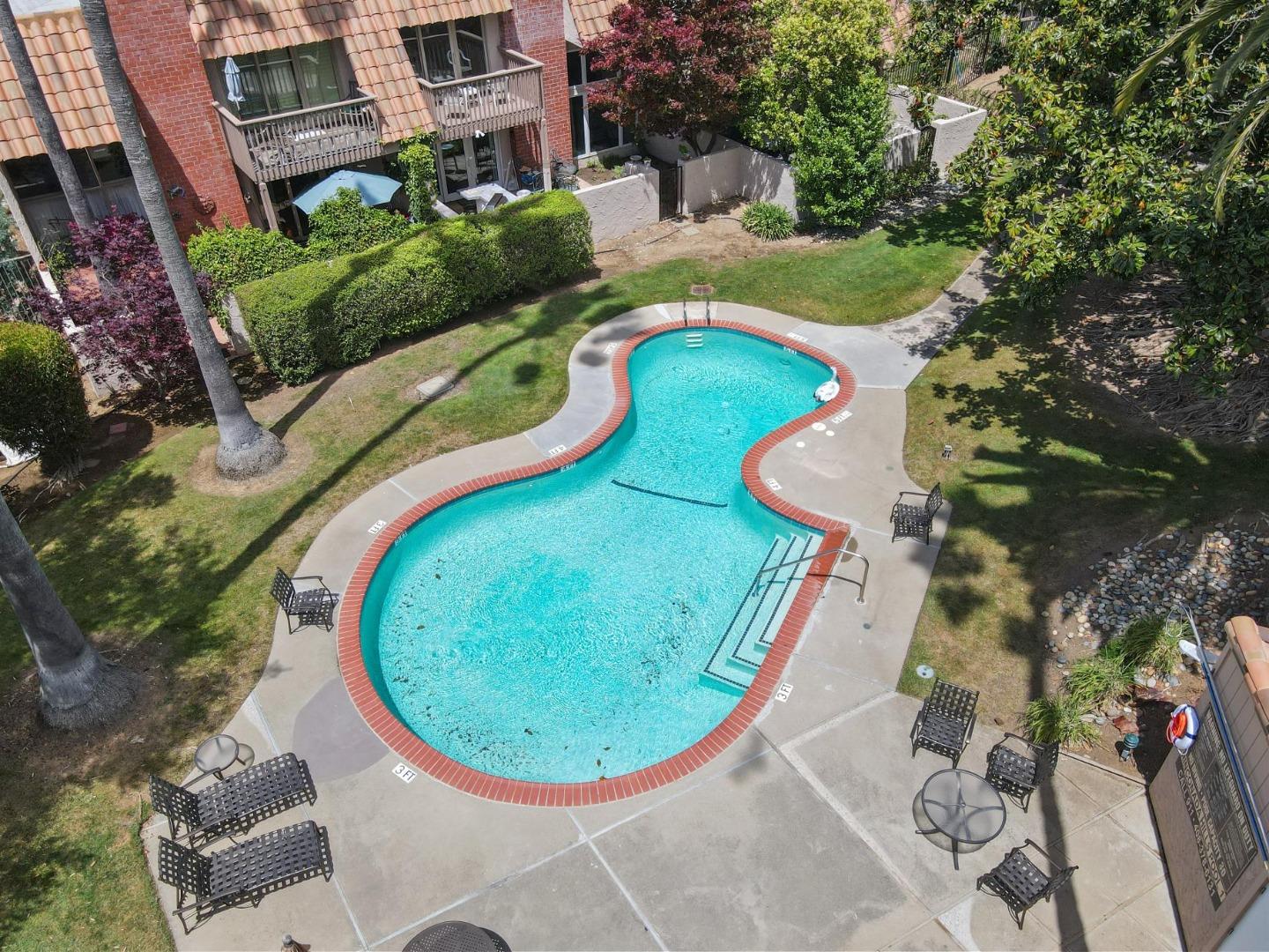 Detail Gallery Image 53 of 68 For 102 Calle Nivel, Los Gatos,  CA 95032 - 3 Beds | 2/1 Baths