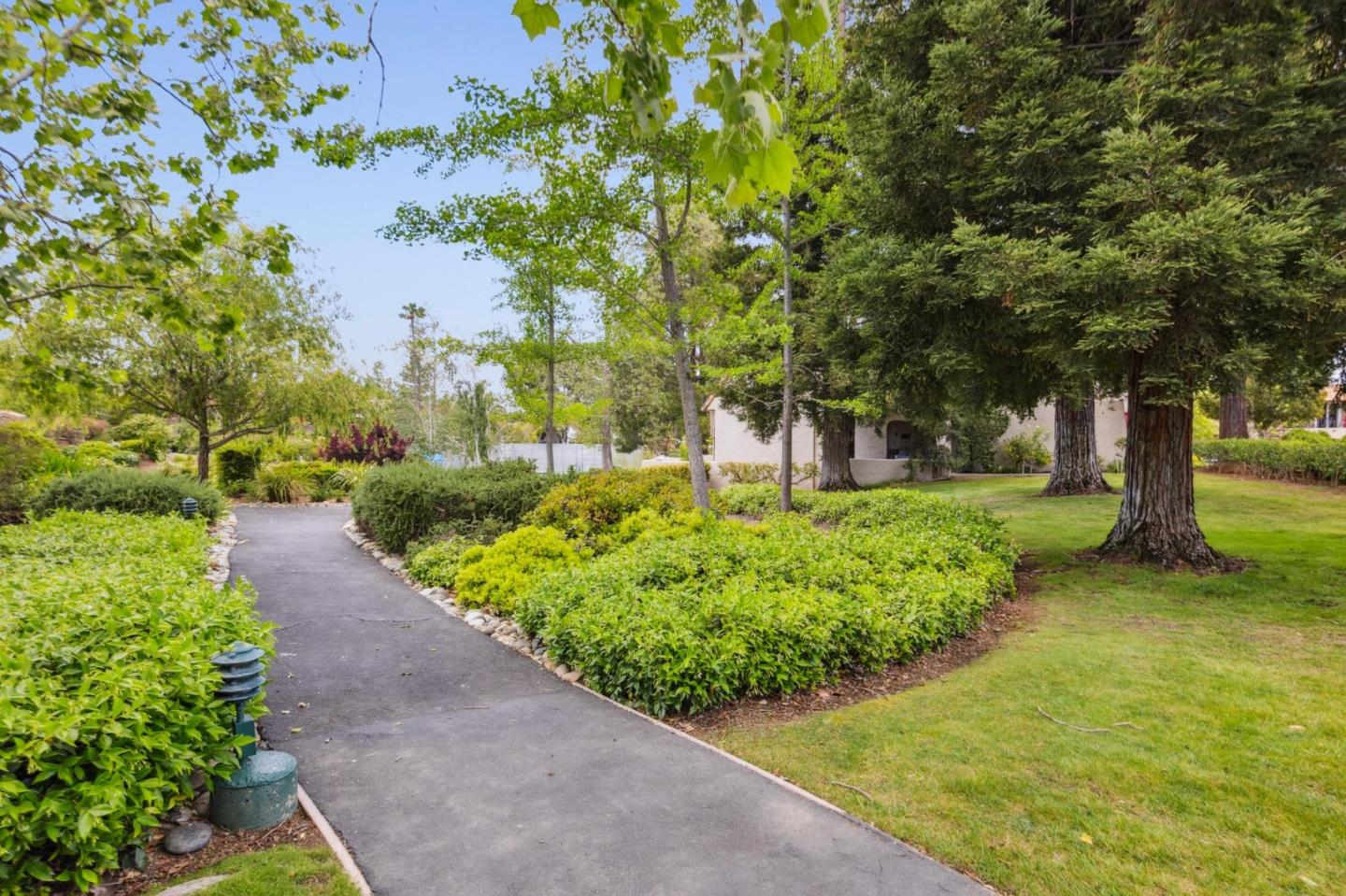 Detail Gallery Image 67 of 68 For 102 Calle Nivel, Los Gatos,  CA 95032 - 3 Beds | 2/1 Baths