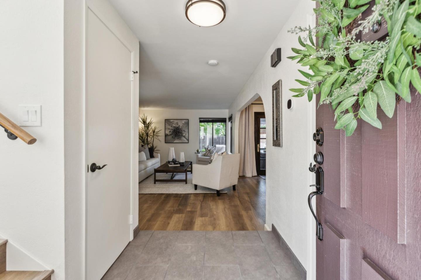 Detail Gallery Image 8 of 68 For 102 Calle Nivel, Los Gatos,  CA 95032 - 3 Beds | 2/1 Baths