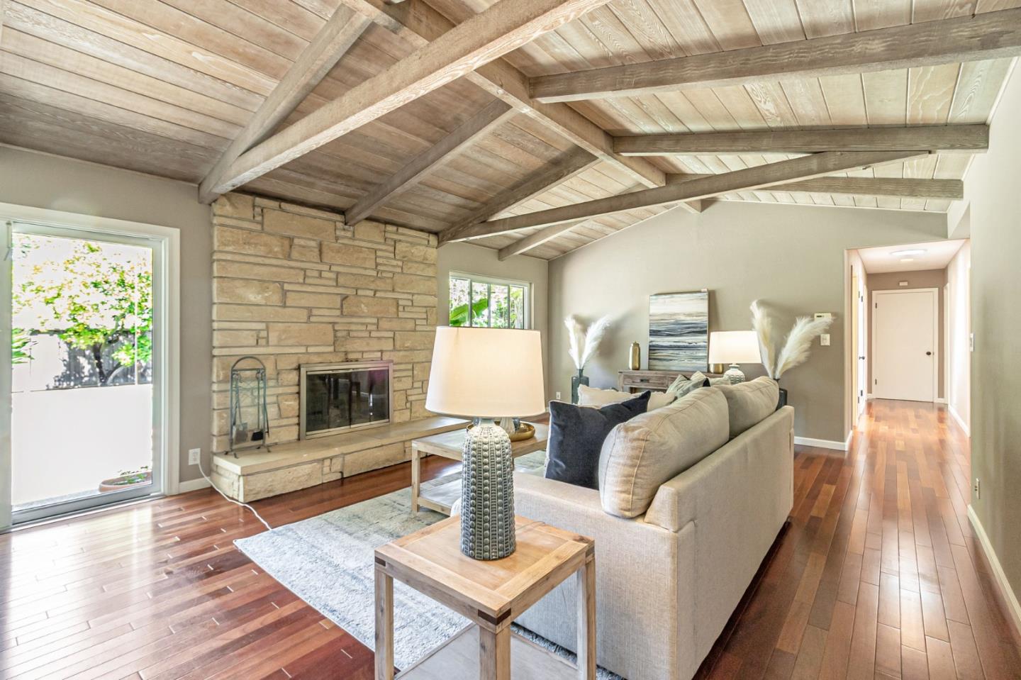 Detail Gallery Image 10 of 47 For 18931 Cyril Pl, Saratoga,  CA 95070 - 4 Beds | 3 Baths