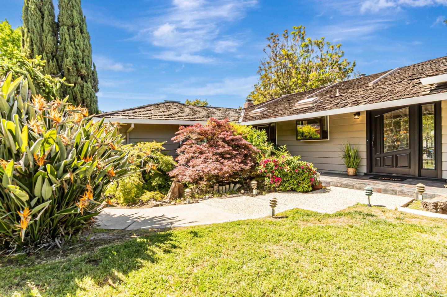 Detail Gallery Image 2 of 47 For 18931 Cyril Pl, Saratoga,  CA 95070 - 4 Beds | 3 Baths