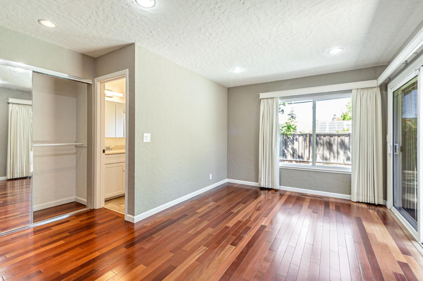 Detail Gallery Image 20 of 47 For 18931 Cyril Pl, Saratoga,  CA 95070 - 4 Beds | 3 Baths