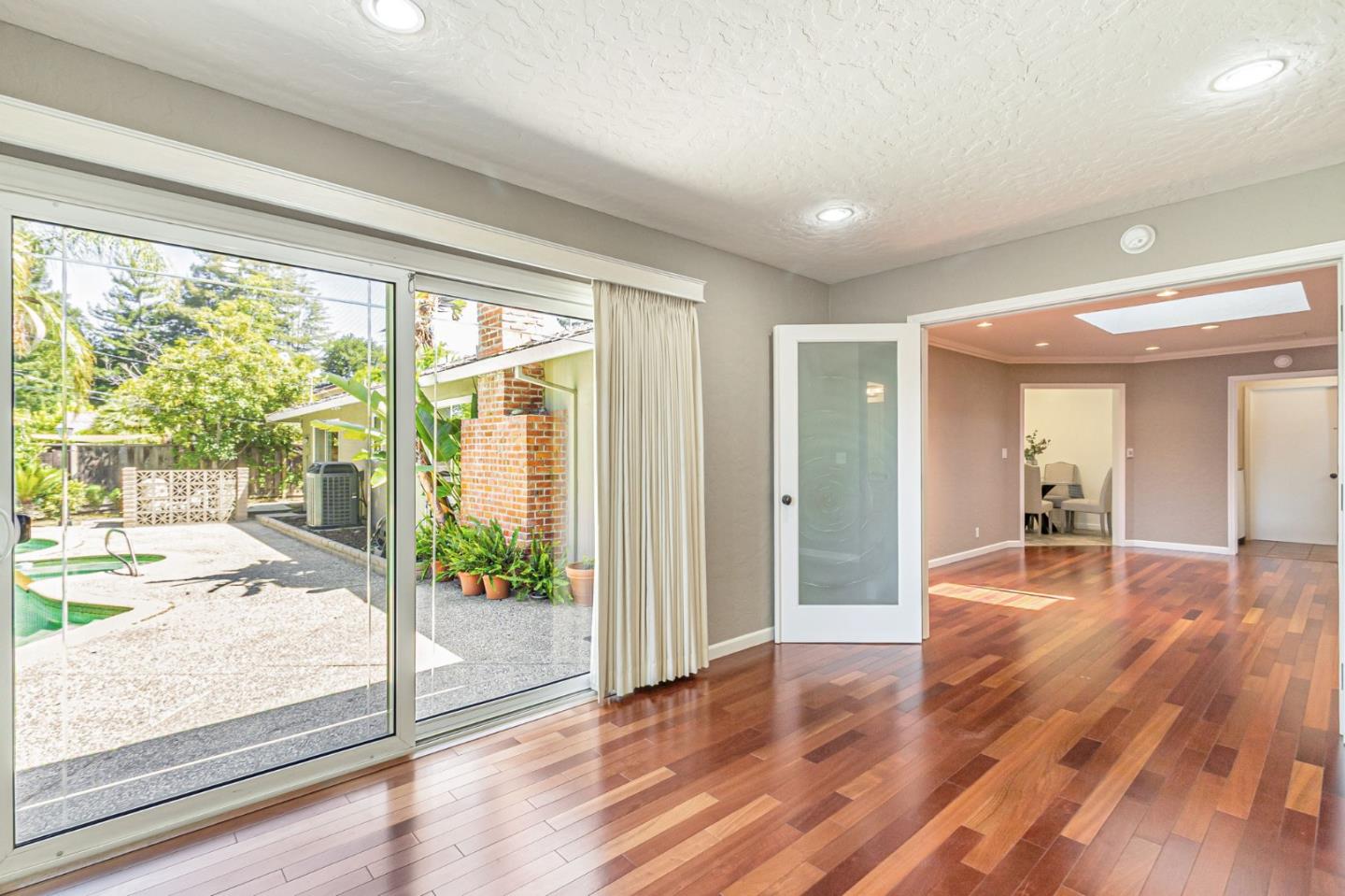 Detail Gallery Image 21 of 47 For 18931 Cyril Pl, Saratoga,  CA 95070 - 4 Beds | 3 Baths