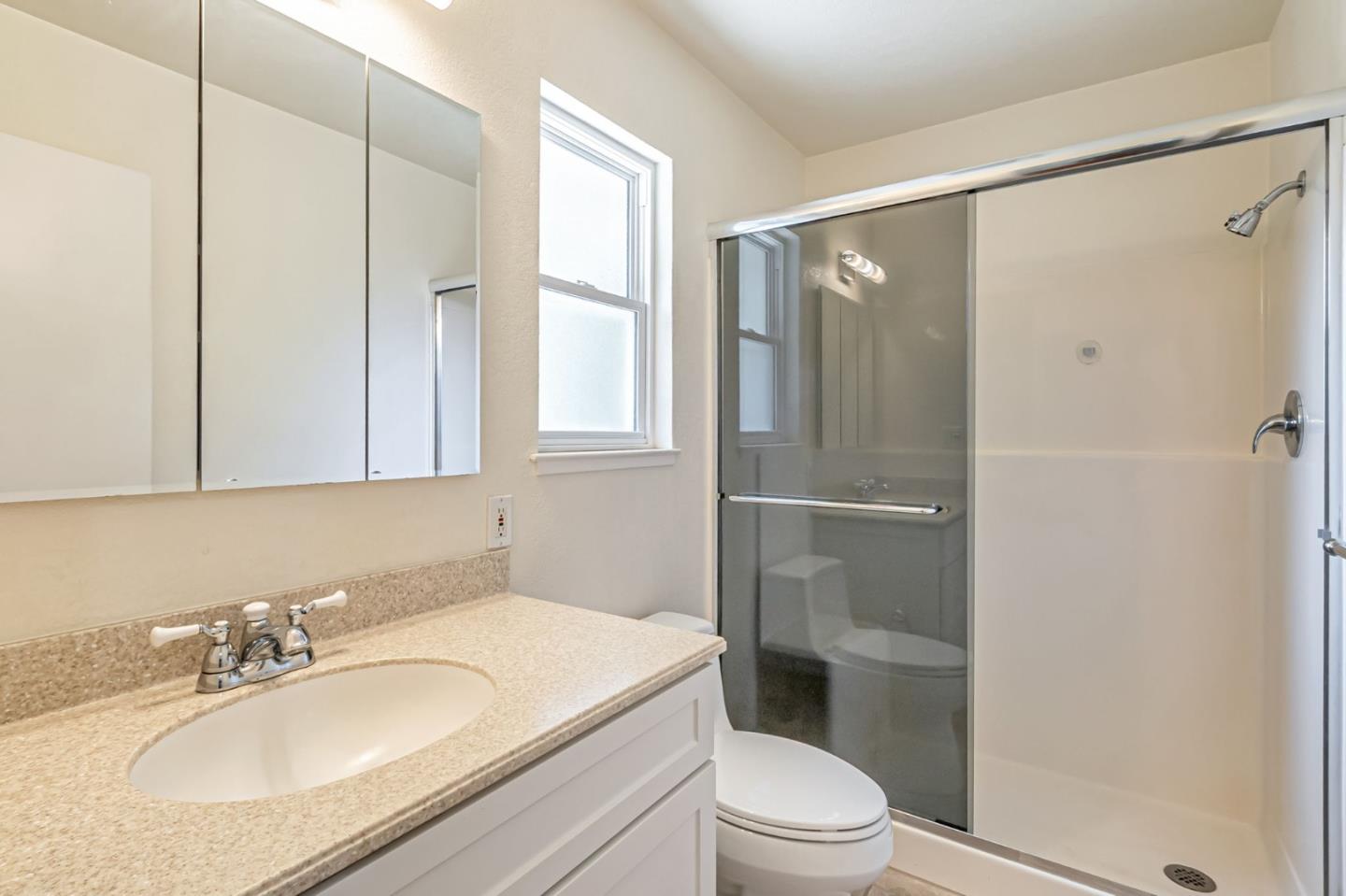 Detail Gallery Image 22 of 47 For 18931 Cyril Pl, Saratoga,  CA 95070 - 4 Beds | 3 Baths
