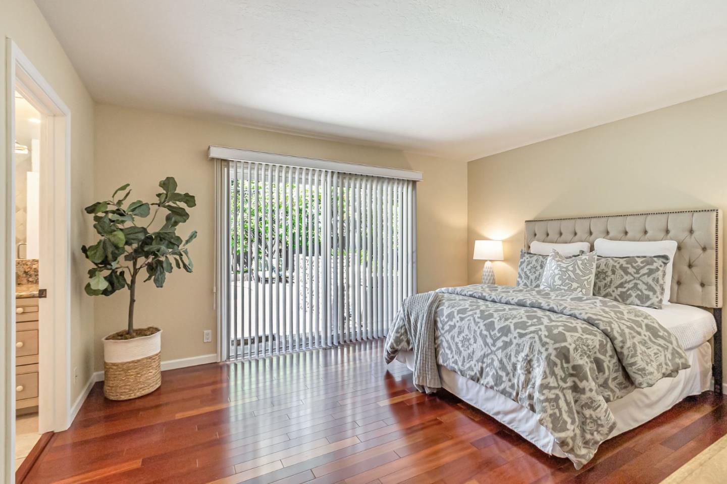 Detail Gallery Image 35 of 47 For 18931 Cyril Pl, Saratoga,  CA 95070 - 4 Beds | 3 Baths