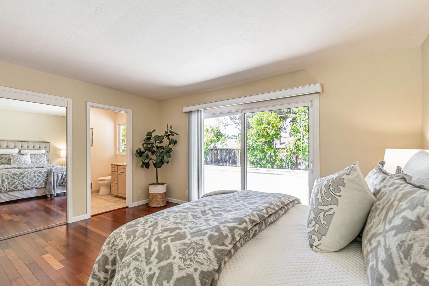 Detail Gallery Image 36 of 47 For 18931 Cyril Pl, Saratoga,  CA 95070 - 4 Beds | 3 Baths