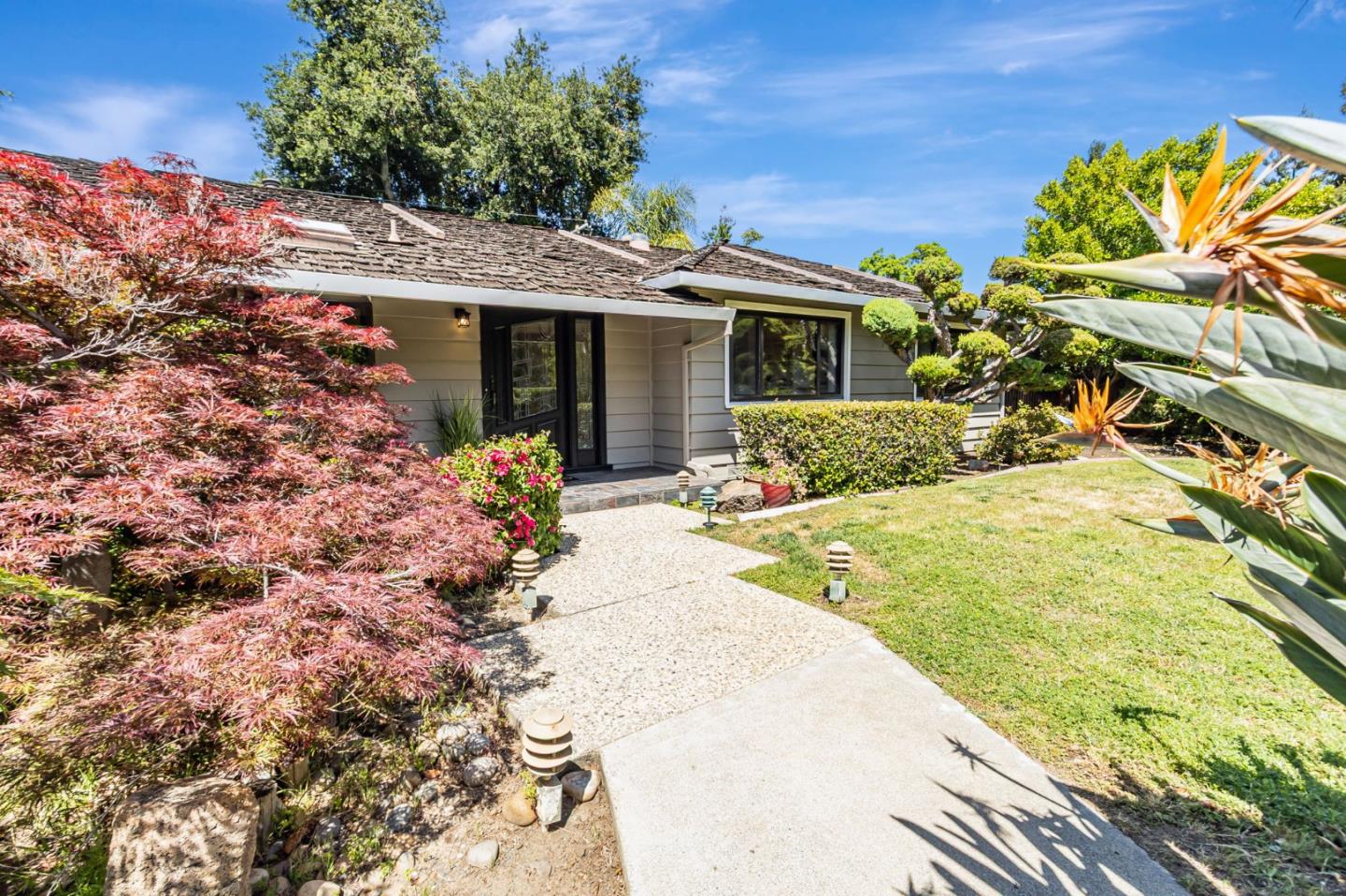 Detail Gallery Image 4 of 47 For 18931 Cyril Pl, Saratoga,  CA 95070 - 4 Beds | 3 Baths