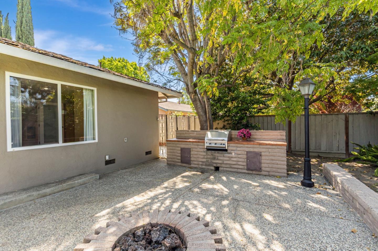 Detail Gallery Image 42 of 47 For 18931 Cyril Pl, Saratoga,  CA 95070 - 4 Beds | 3 Baths