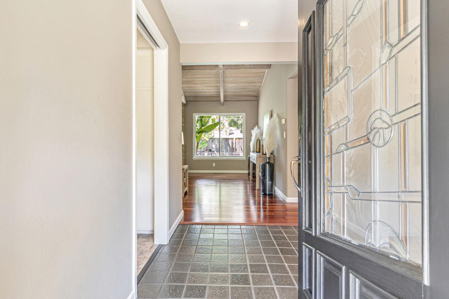 Detail Gallery Image 6 of 47 For 18931 Cyril Pl, Saratoga,  CA 95070 - 4 Beds | 3 Baths