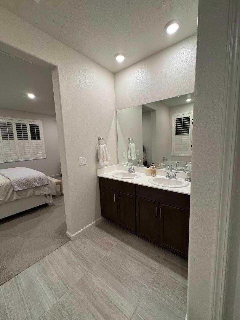 Detail Gallery Image 15 of 21 For 332 Manchester Dr, Los Banos,  CA 93635 - 4 Beds | 2/1 Baths