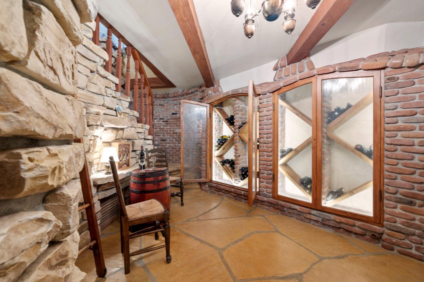 Detail Gallery Image 25 of 39 For 32 Pasatiempo Dr, Santa Cruz,  CA 95060 - 4 Beds | 3/2 Baths