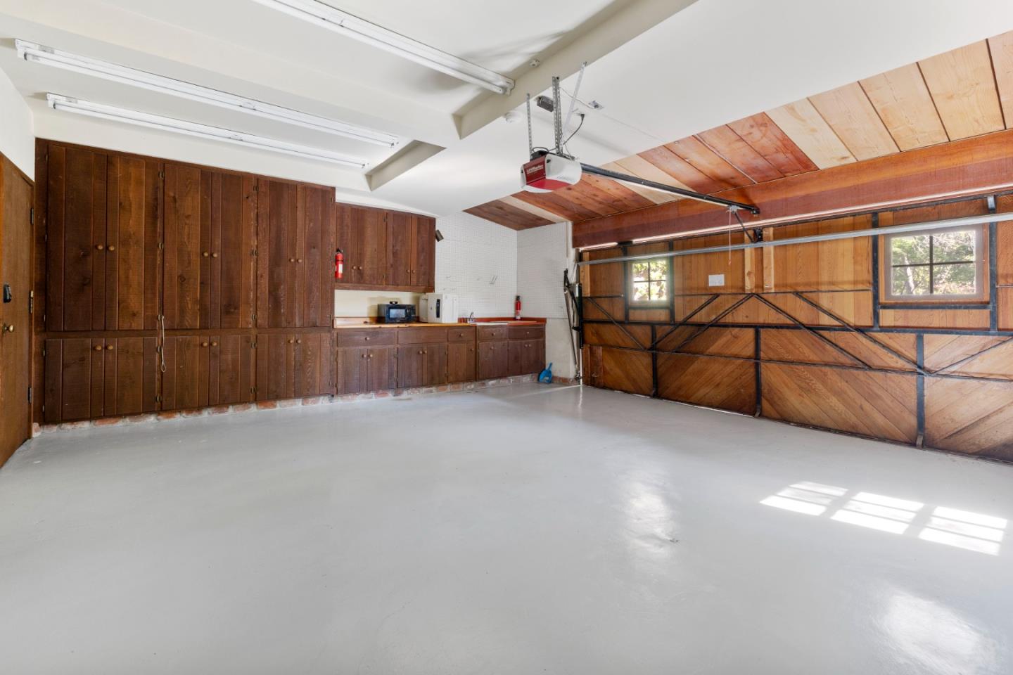 Detail Gallery Image 26 of 39 For 32 Pasatiempo Dr, Santa Cruz,  CA 95060 - 4 Beds | 3/2 Baths