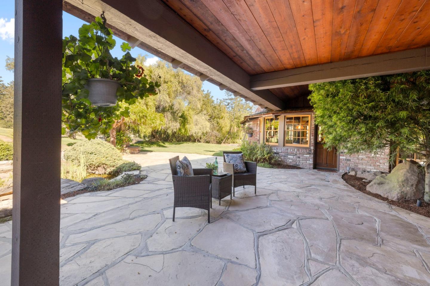 Detail Gallery Image 30 of 39 For 32 Pasatiempo Dr, Santa Cruz,  CA 95060 - 4 Beds | 3/2 Baths