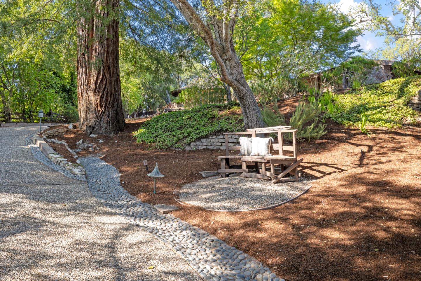 Detail Gallery Image 32 of 39 For 32 Pasatiempo Dr, Santa Cruz,  CA 95060 - 4 Beds | 3/2 Baths