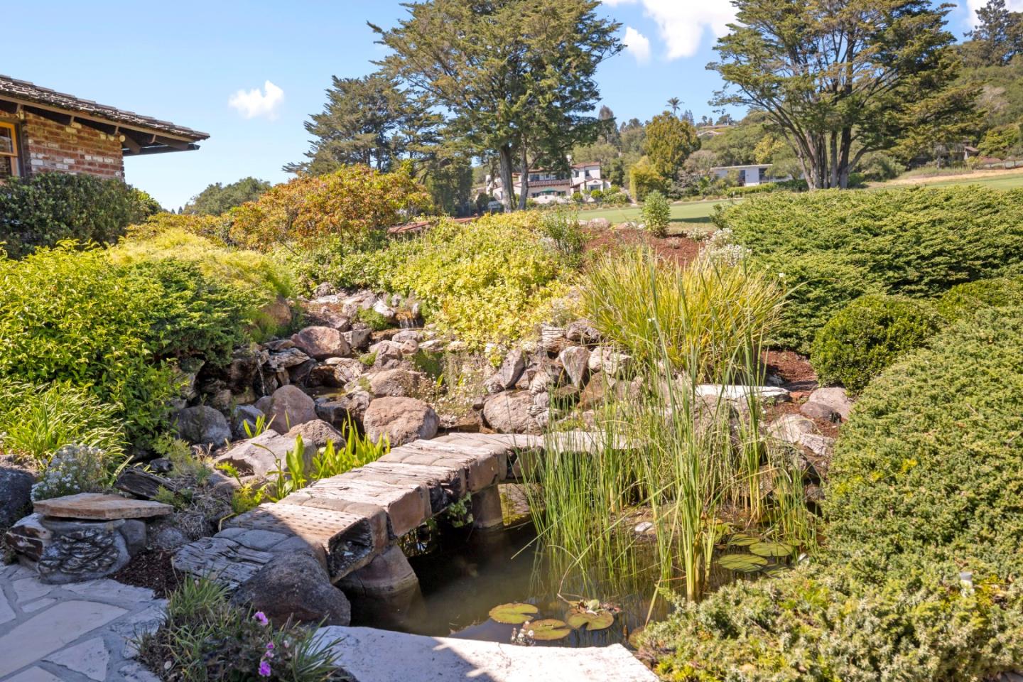 Detail Gallery Image 36 of 39 For 32 Pasatiempo Dr, Santa Cruz,  CA 95060 - 4 Beds | 3/2 Baths