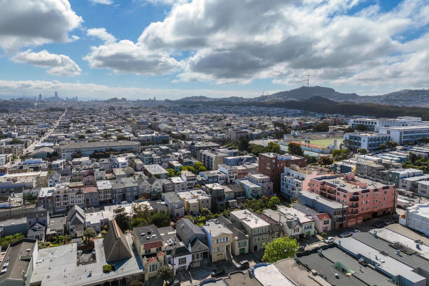 Detail Gallery Image 13 of 14 For 458 33rd Ave, San Francisco,  CA 94121 - 5 Beds | 4/1 Baths