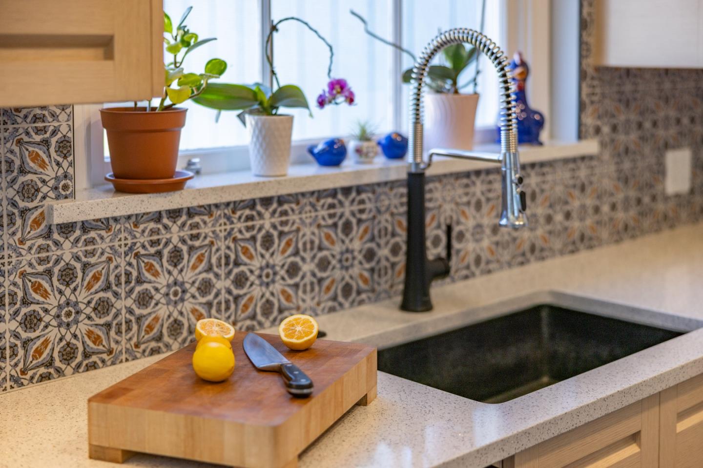 Detail Gallery Image 5 of 47 For 1022 Del Monte Blvd, Pacific Grove,  CA 93950 - 3 Beds | 2 Baths