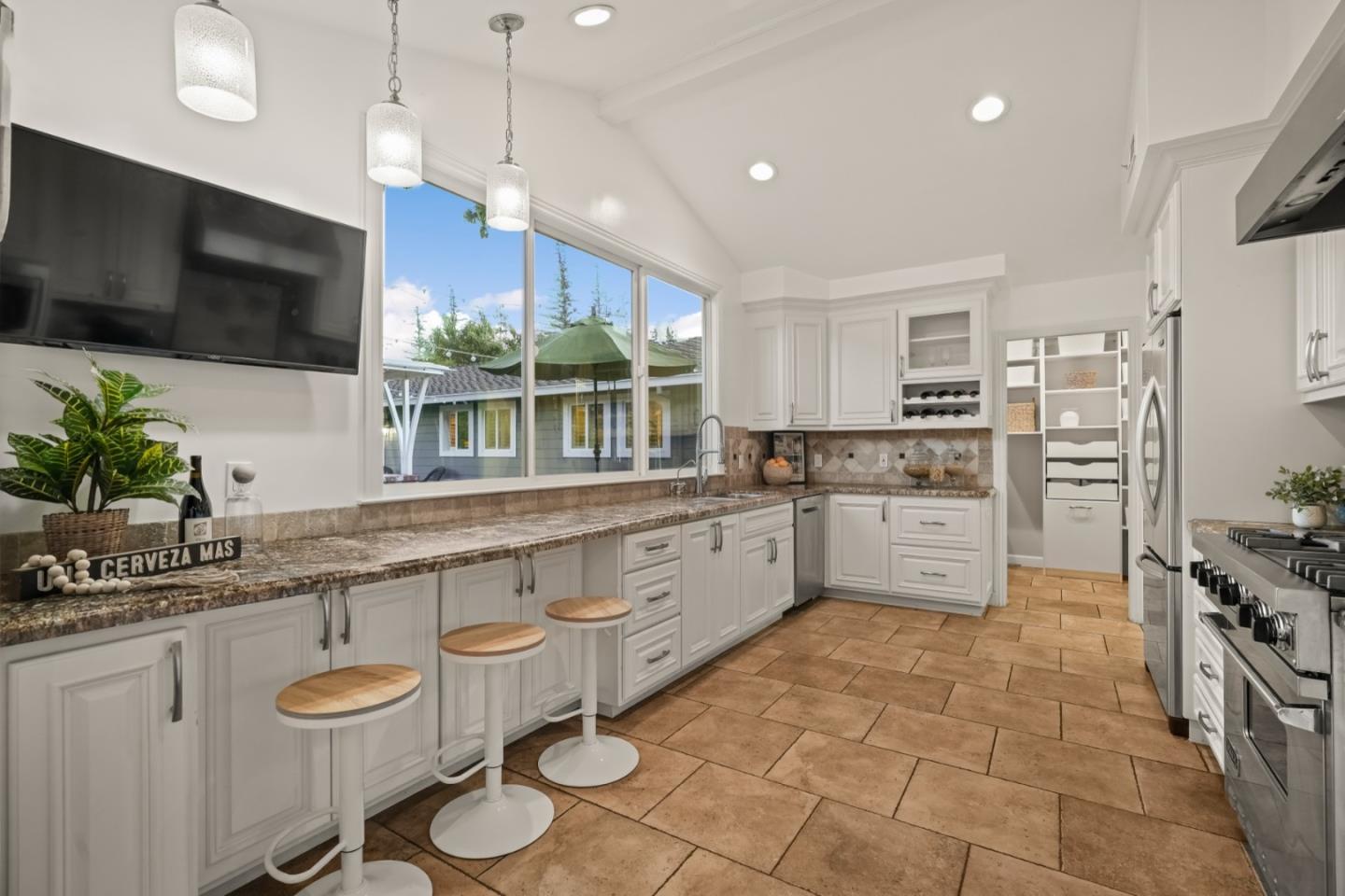 Detail Gallery Image 14 of 48 For 1416 Cameo Dr, Campbell,  CA 95008 - 4 Beds | 3 Baths