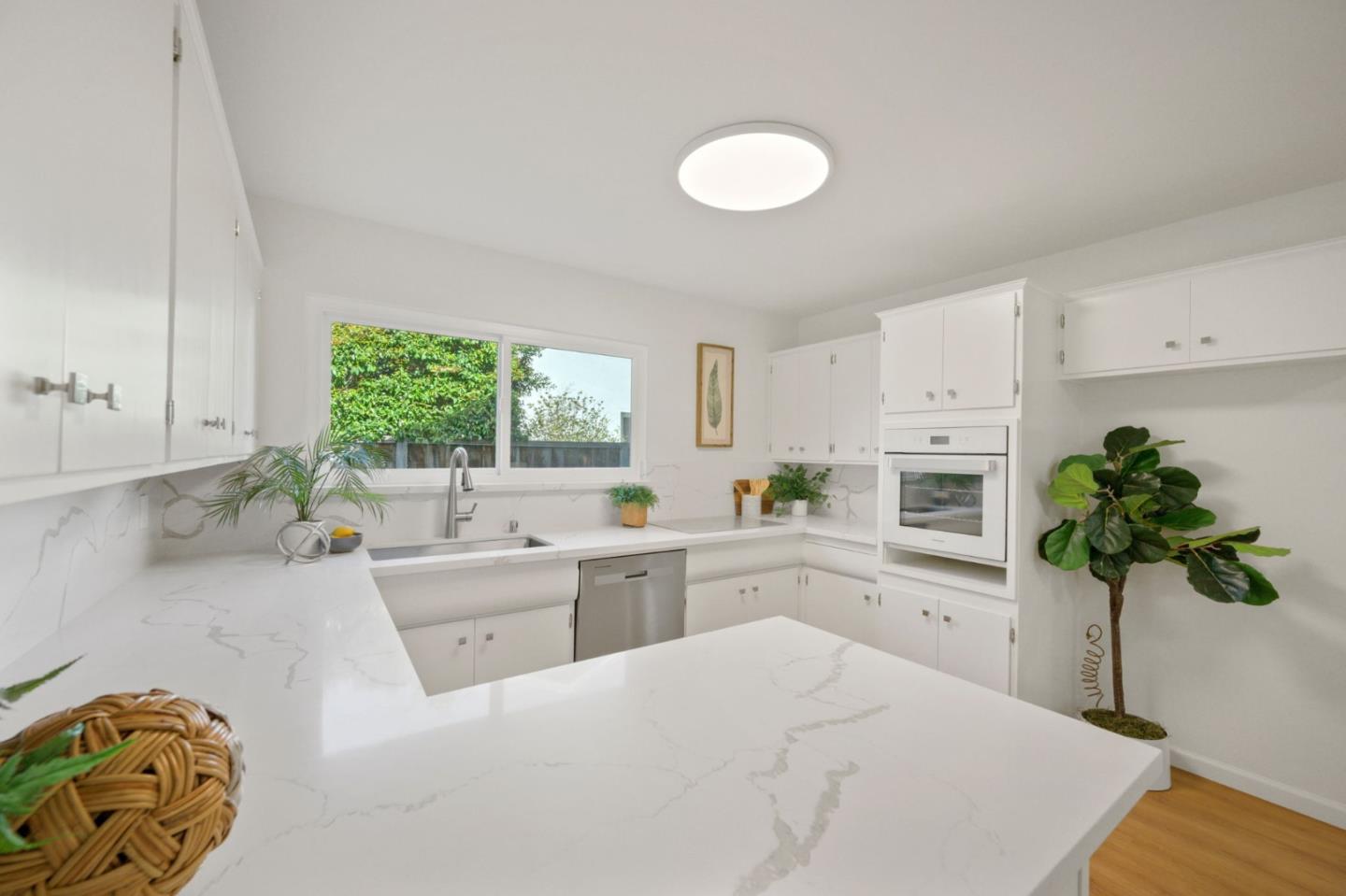 Detail Gallery Image 14 of 56 For 2310 Aram Ave, San Jose,  CA 95128 - 4 Beds | 2 Baths
