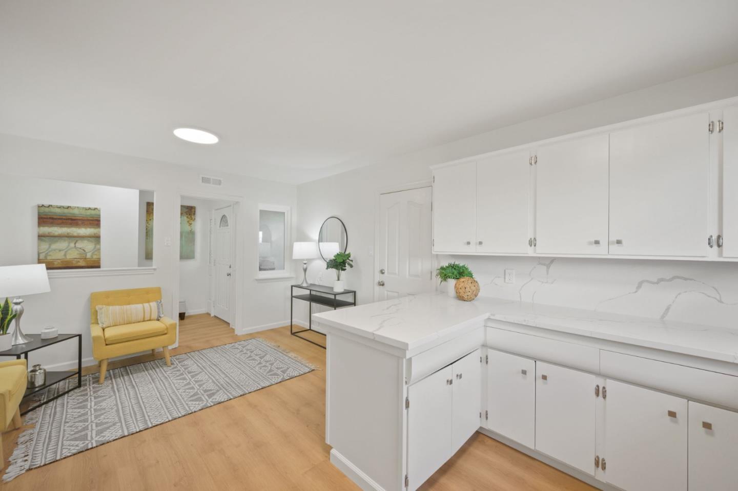 Detail Gallery Image 16 of 56 For 2310 Aram Ave, San Jose,  CA 95128 - 4 Beds | 2 Baths