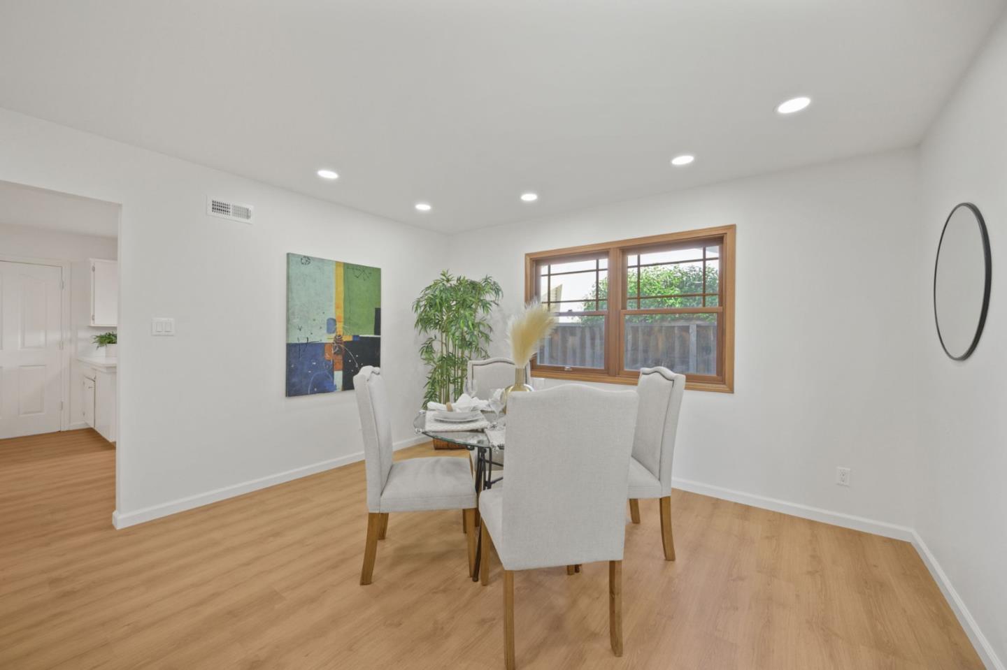 Detail Gallery Image 18 of 56 For 2310 Aram Ave, San Jose,  CA 95128 - 4 Beds | 2 Baths