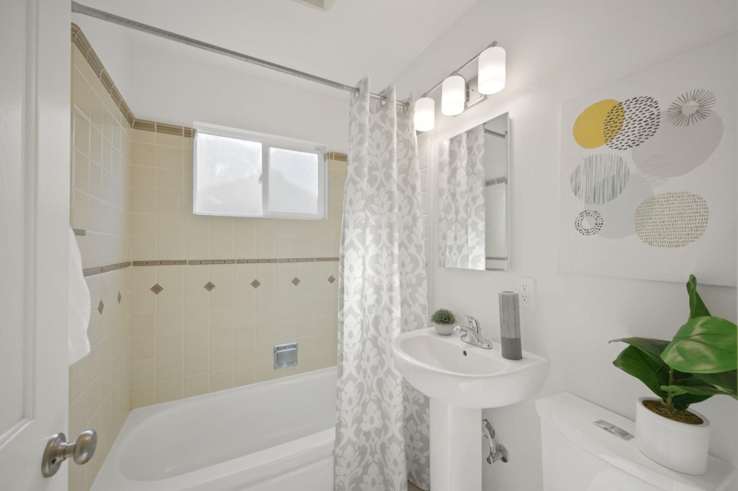 Detail Gallery Image 36 of 56 For 2310 Aram Ave, San Jose,  CA 95128 - 4 Beds | 2 Baths