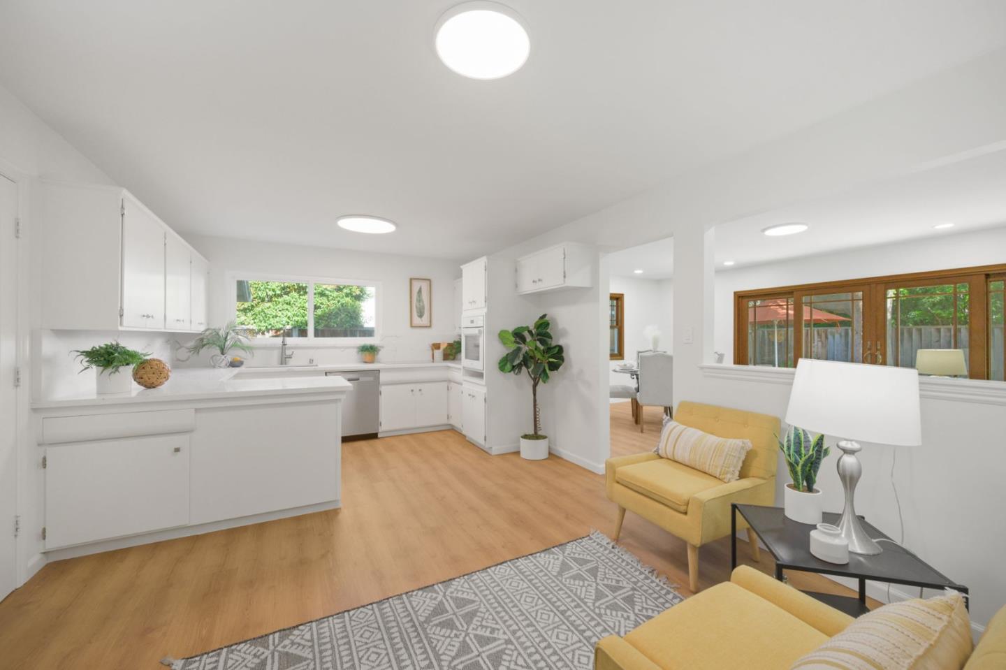 Detail Gallery Image 8 of 56 For 2310 Aram Ave, San Jose,  CA 95128 - 4 Beds | 2 Baths