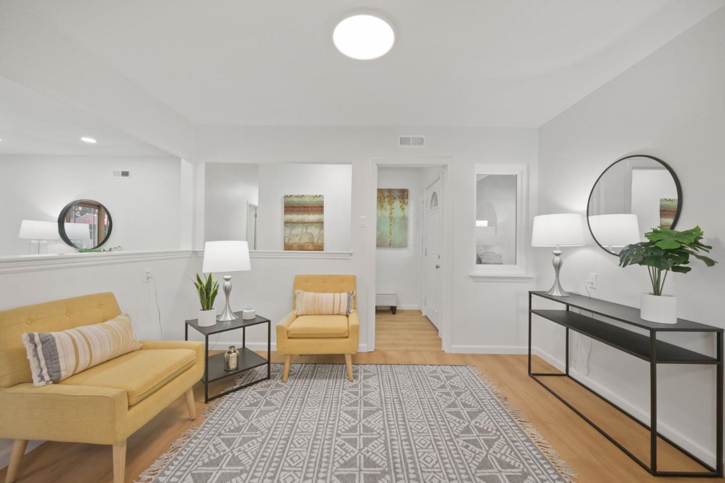 Detail Gallery Image 9 of 56 For 2310 Aram Ave, San Jose,  CA 95128 - 4 Beds | 2 Baths